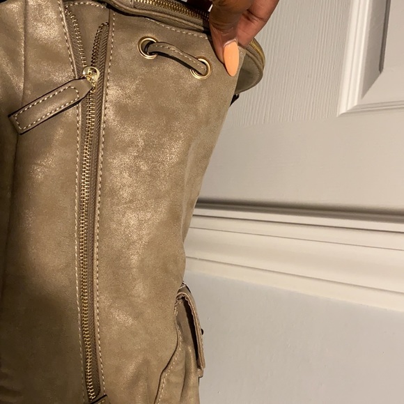 Aldo backpack with gold hardware - Picture 8 of 8